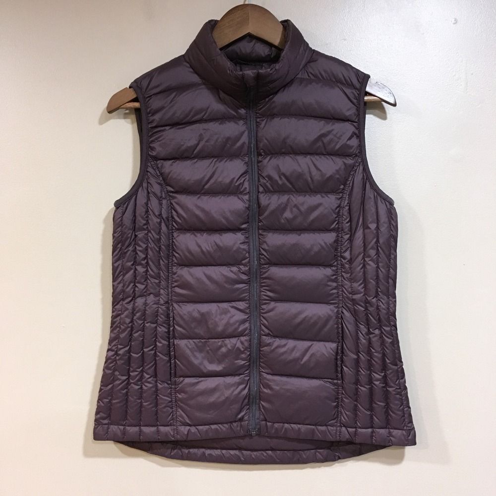 32 Degrees Packable Down Puffer Vest Womens M Burgundy Purple Insulated Hike